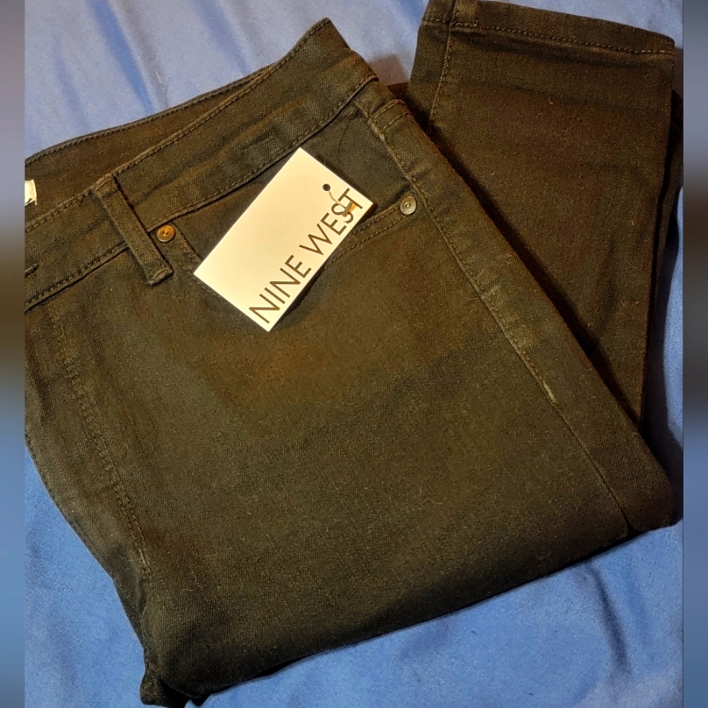 Nine West NWT Black High Rise Skinny 12